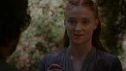 extant_GameOfThrones_4x01-TwoSwords_5110