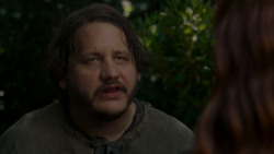 extant_GameOfThrones_4x01-TwoSwords_5119