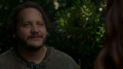 extant_GameOfThrones_4x01-TwoSwords_5153
