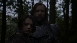 extant_GameOfThrones_4x01-TwoSwords_5169