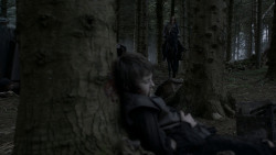 extant_GameOfThrones_4x01-TwoSwords_5178