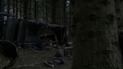 extant_GameOfThrones_4x01-TwoSwords_5185