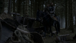 extant_GameOfThrones_4x01-TwoSwords_5192