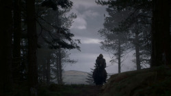 extant_GameOfThrones_4x01-TwoSwords_5209