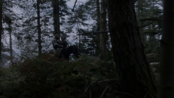 extant_GameOfThrones_4x01-TwoSwords_5221