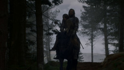 extant_GameOfThrones_4x01-TwoSwords_5244