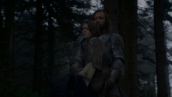 extant_GameOfThrones_4x01-TwoSwords_5261