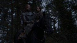 extant_GameOfThrones_4x01-TwoSwords_5296
