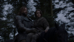 extant_GameOfThrones_4x01-TwoSwords_5300