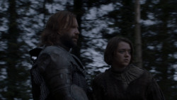 extant_GameOfThrones_4x01-TwoSwords_5305