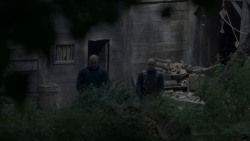 extant_GameOfThrones_4x01-TwoSwords_5355