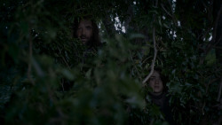 extant_GameOfThrones_4x01-TwoSwords_5364
