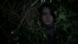 extant_GameOfThrones_4x01-TwoSwords_5390