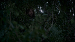 extant_GameOfThrones_4x01-TwoSwords_5409