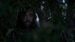 extant_GameOfThrones_4x01-TwoSwords_5413