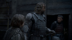 extant_GameOfThrones_4x01-TwoSwords_5436