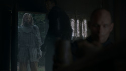 extant_GameOfThrones_4x01-TwoSwords_5442