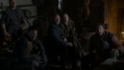 extant_GameOfThrones_4x01-TwoSwords_5463