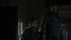 extant_GameOfThrones_4x01-TwoSwords_5466