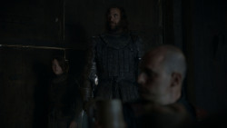 extant_GameOfThrones_4x01-TwoSwords_5471