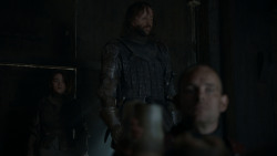 extant_GameOfThrones_4x01-TwoSwords_5479