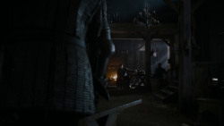 extant_GameOfThrones_4x01-TwoSwords_5504