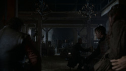 extant_GameOfThrones_4x01-TwoSwords_5512