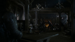 extant_GameOfThrones_4x01-TwoSwords_5515