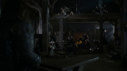extant_GameOfThrones_4x01-TwoSwords_5516