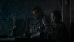 extant_GameOfThrones_4x01-TwoSwords_5519