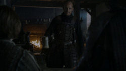 extant_GameOfThrones_4x01-TwoSwords_5562