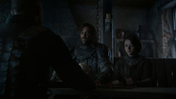 extant_GameOfThrones_4x01-TwoSwords_5566