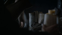 extant_GameOfThrones_4x01-TwoSwords_5588