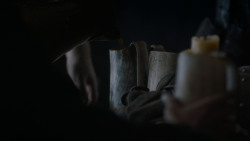 extant_GameOfThrones_4x01-TwoSwords_5589