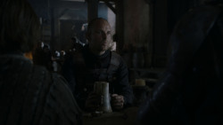 extant_GameOfThrones_4x01-TwoSwords_5590