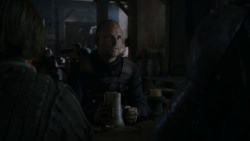 extant_GameOfThrones_4x01-TwoSwords_5591