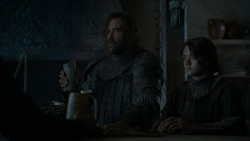 extant_GameOfThrones_4x01-TwoSwords_5603