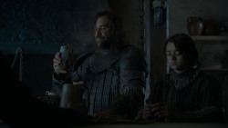 extant_GameOfThrones_4x01-TwoSwords_5606