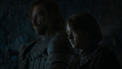 extant_GameOfThrones_4x01-TwoSwords_5625