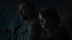 extant_GameOfThrones_4x01-TwoSwords_5627