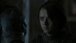 extant_GameOfThrones_4x01-TwoSwords_5637