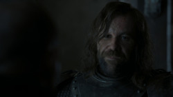 extant_GameOfThrones_4x01-TwoSwords_5649