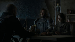 extant_GameOfThrones_4x01-TwoSwords_5653
