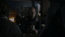 extant_GameOfThrones_4x01-TwoSwords_5657