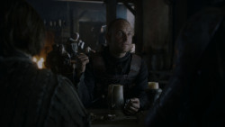 extant_GameOfThrones_4x01-TwoSwords_5667