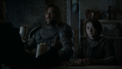 extant_GameOfThrones_4x01-TwoSwords_5673