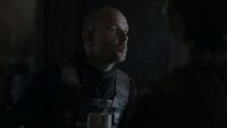 extant_GameOfThrones_4x01-TwoSwords_5679