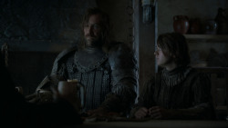 extant_GameOfThrones_4x01-TwoSwords_5694