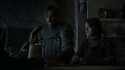 extant_GameOfThrones_4x01-TwoSwords_5702