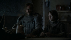 extant_GameOfThrones_4x01-TwoSwords_5703